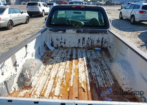 2000 Ford F-150 Work Series/Xl/Xlt из США, поврежденный, VIN 1FTRF17W7YNC23219